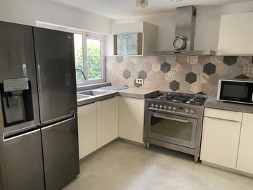 3 Bedroom Apartment