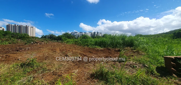 Terrain de 1 Arpent à Vendre – Sodnac