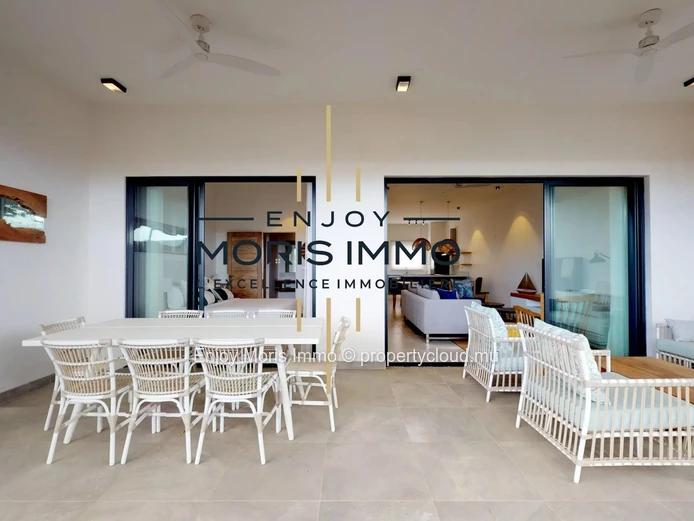 Appartements & Penthouses à Vendre à Grand Baie – Résidence de Prestige avec Piscine