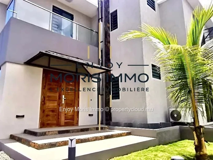 Stunning Villa with Private Pool – For Rent in Grand Baie