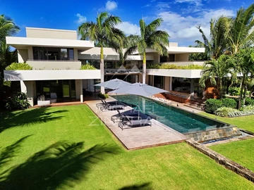 4 Bedroom Villa