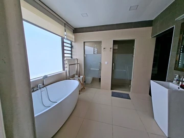 Appartement de 4 Chambres