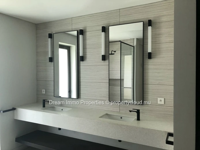 Somptueuse villa 4 chambres avec vue golf & montagne à Anahita – Ile Maurice