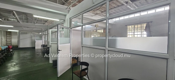 Bâtiment commercial et industriel à vendre à Vacoas