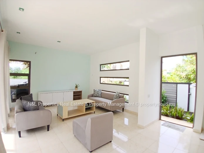  A Vente - Maison exquise à Pointe aux Biches | MUR 11.5M 