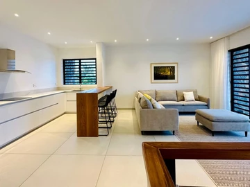 4 Bedroom Villa