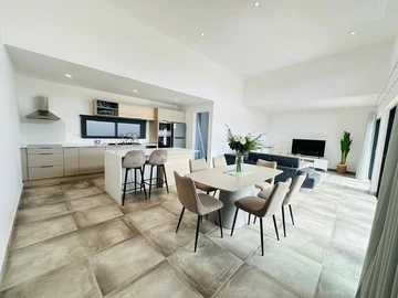 3 Bedroom Villa