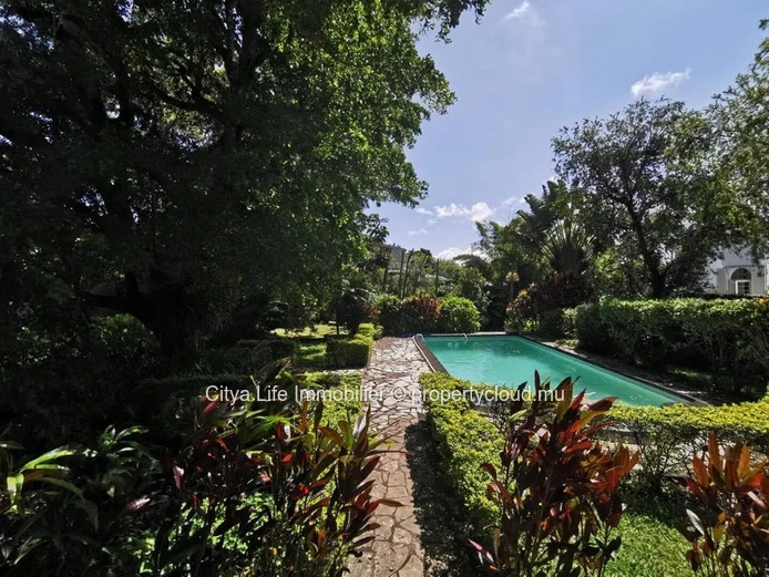 Luxurious Furnished House with Private Pool in Floréal - 560m² Living Area - Rs 120,000 rent