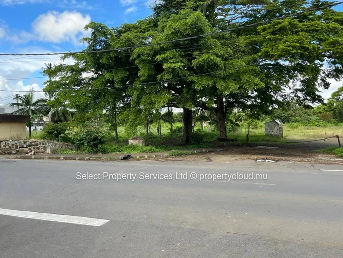 Commercial Land for Sale, Royal Road, Henrietta, Vacoas