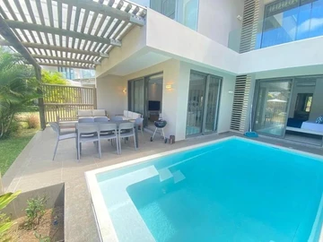 4 Bedroom Townhouse, Duplex