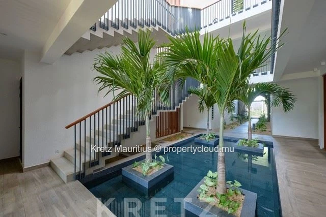 Brand-New Luxury Apartment – 3 En-Suite Bedrooms