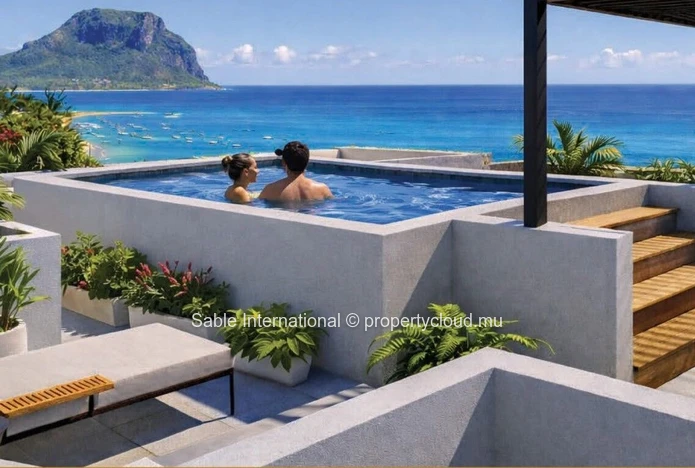 "Modern Apartment with Communal Pool in Tamarin, Rivière Noire - Black River Area