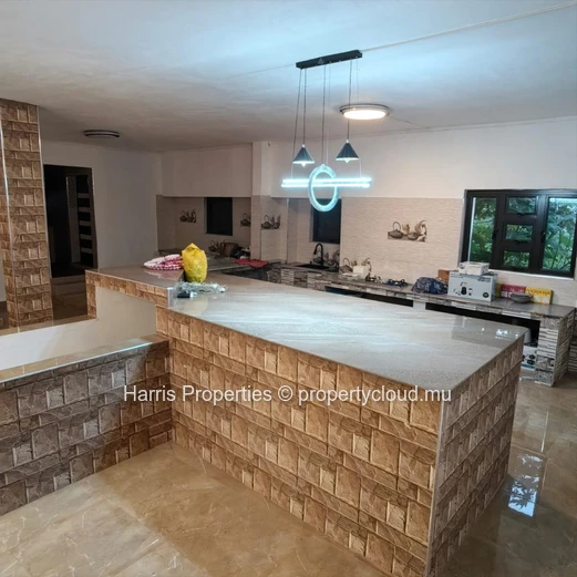 For Sale – Elegant & Spacious 5,000 ft² Home | Rs.