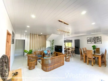 4 Bedroom Villa