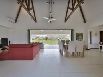 4 Bedroom Villa