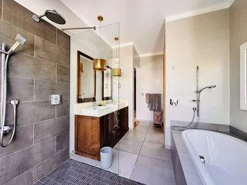 3 Bedroom Villa