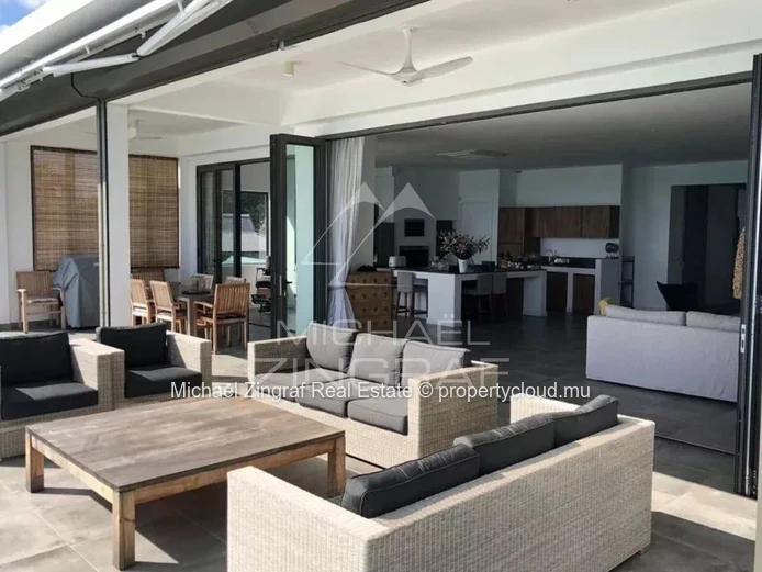 Penthouse de Prestige avec Vue Panoramique sur la Baie de Grand Baie