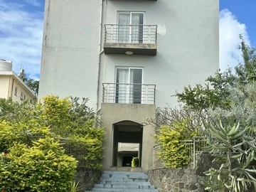 25 Bedroom Hotel