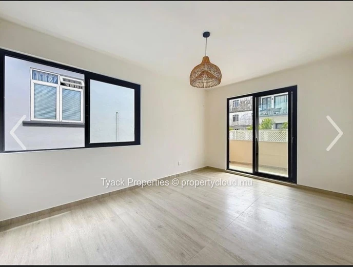 Villa Moderne 3 Chambres avec Piscine à Vendre à Péreybère