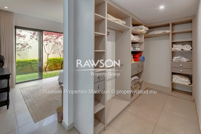 Villa 3 Chambres | Luxe & Confort | Mont Mascal | Accessible Aux Étrangers €