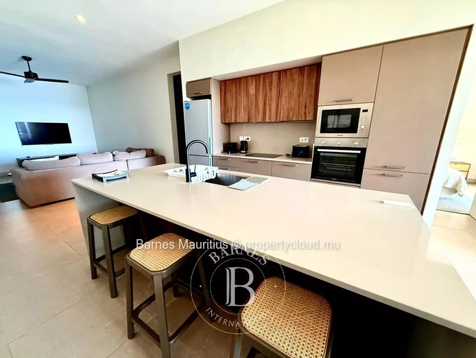 TAMARIN – Luxury Beachfront Apartment – 3 Bedrooms