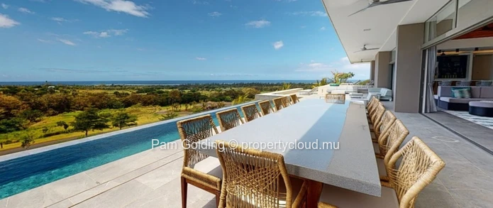 Villa Contemporaine de cinq chambres a vendre a Villa Valriche