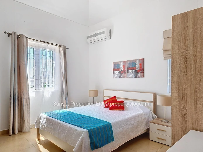 Villa Familiale | 4 chambres | Quartier résidentiel