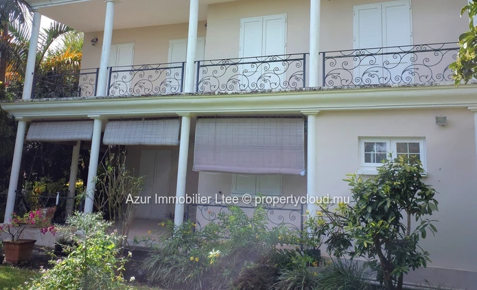 FLOREAL: 4-bedroom house