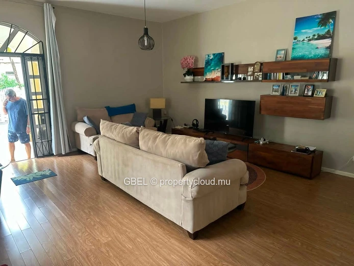 Villa For Rent – Pereybere