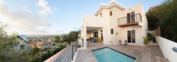 Magnifique Duplex à Tamarin avec Vue Mer – Disponible uniquement pour les Mauriciens