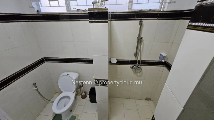 2 duplex apartments with shared pool 