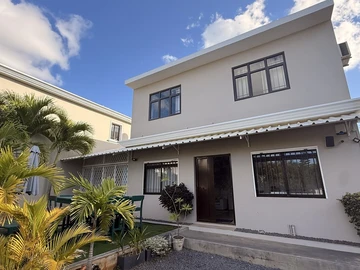 6 Bedroom Villa