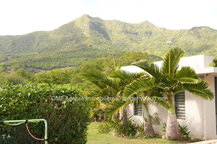 Magnificent 340 m² Villa | 5 Bedrooms