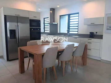 4 Bedroom Villa