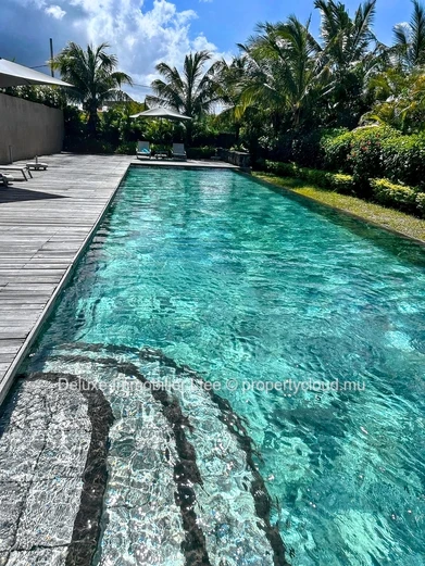 Luxurious 3-BR Apartment in Grand Gaube with Pool Access