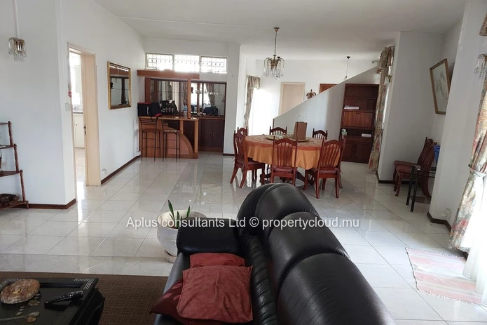Commercial Building for sale in Curepipe