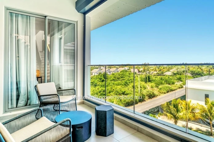 Brand new penthouse of 3 bedrooms with private pool