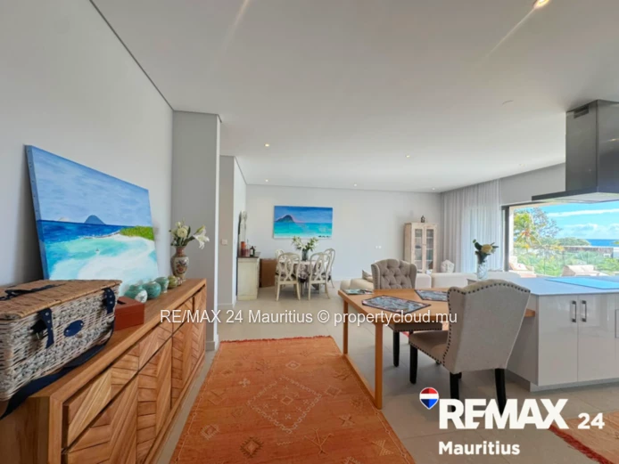 3-Bedroom Penthouse with Private Rooftop & Jacuzzi | 170m² | For Rent