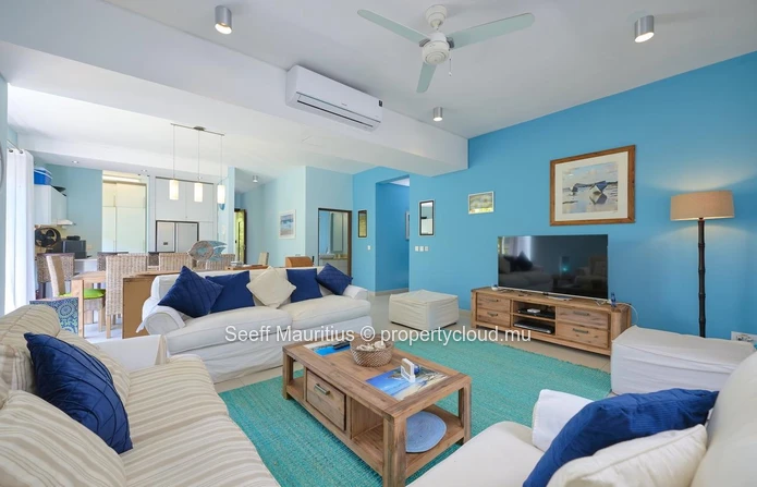 Exclusive Villa in Bain Boeuf: Perfect for Beach Lovers