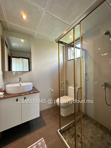 Furnished 3-Bedroom Apartment for Rent – Curepipe 