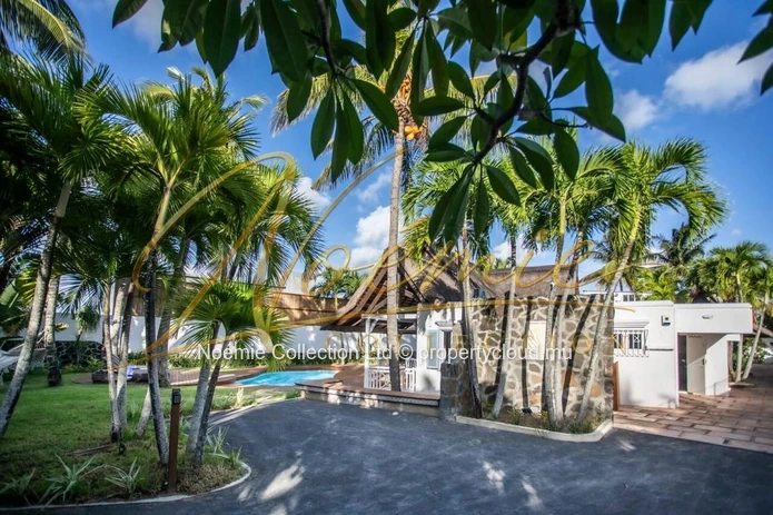 4-Bedroom Furnished Villa with Private Pool in Calodyne