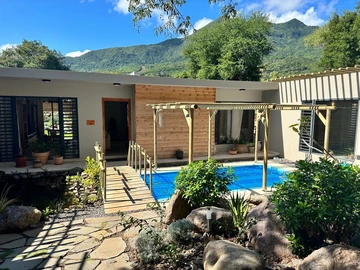 Exceptional villa in Petite Rivière Noire, a hidden gem of luxury, nature and elegance