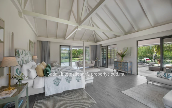 Résidence de Prestige à Louer : 6 Suites, Vue Golf et Piscine de 25m | Anahita, Île Maurice