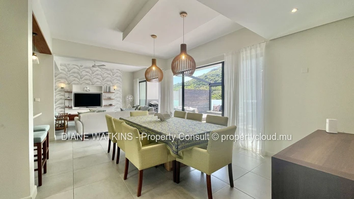 A Vendre - Penthouse de Standing dans une Marina Résidentiel à Rivière Noire