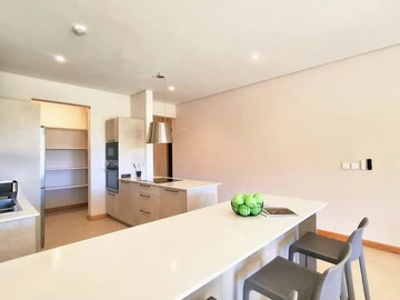 4 Bedroom Apartment