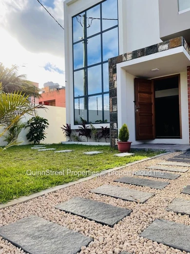 Élégante villa de 4 chambres - Trou aux Biches