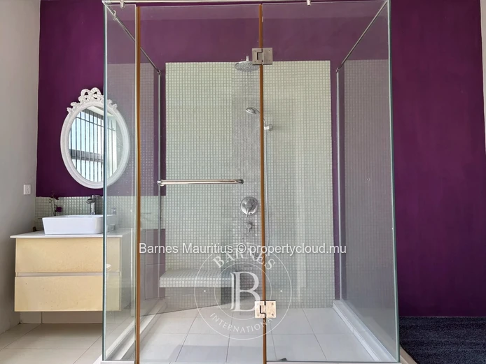 Beau Vallon - Complexe résidentiel - 1 Duplex 4 appartements