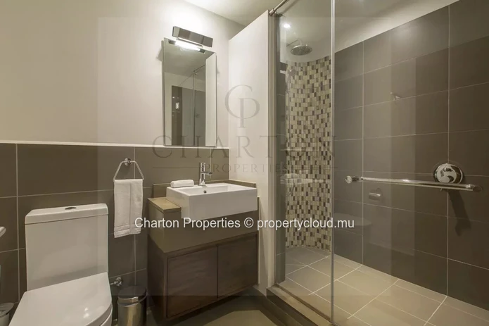 Prestige apartment with sea view on the North-East coast