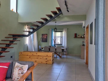 Maison de 4 Chambres