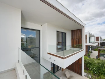 4 Bedroom Villa